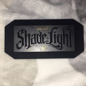 Kay von d shade and light plum eyeshadow